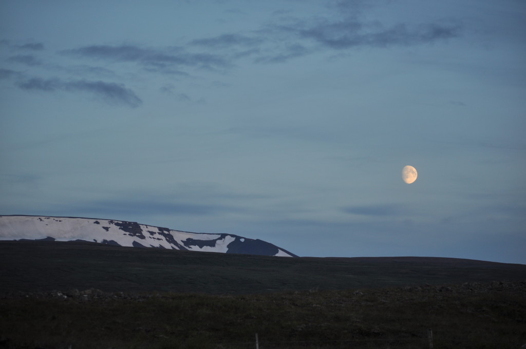 My first day ended with a hike up an escarpment and a moonrise over another.